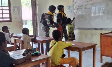 Melihat Keseharian Prajurit Siliwangi Cerdaskan Generasi Muda Papua