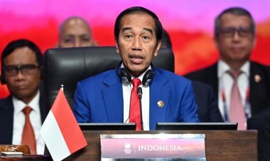 Jokowi Tentang Pergerakan Parpol Ragam Respons soal Informasi Komplet
