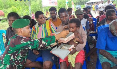 Satgas Yonif 125/SMB Mendirikan Poskamling di Dermaga Kimaam