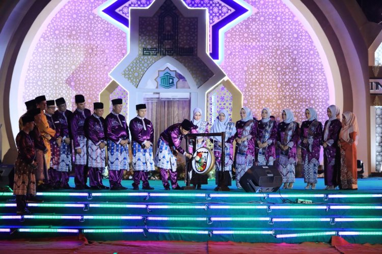 Pj Walikota Pekanbaru Buka MTQ Ke-56 dengan Penuh Meriah