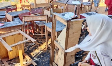 SDN 023 Sungai Ubo Kecamatan Peranap Terbakar, Wali Murid Diminta Sumbangan Rp50.000 per KK 