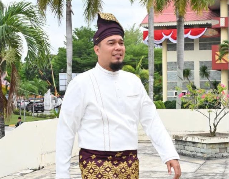 Beredar Isu Bodong Penyusunan Jabatan di Pemkab Inhu, Ade Agus Hartanto: PNS Jangan Terpancing, Fokus pada Tugas