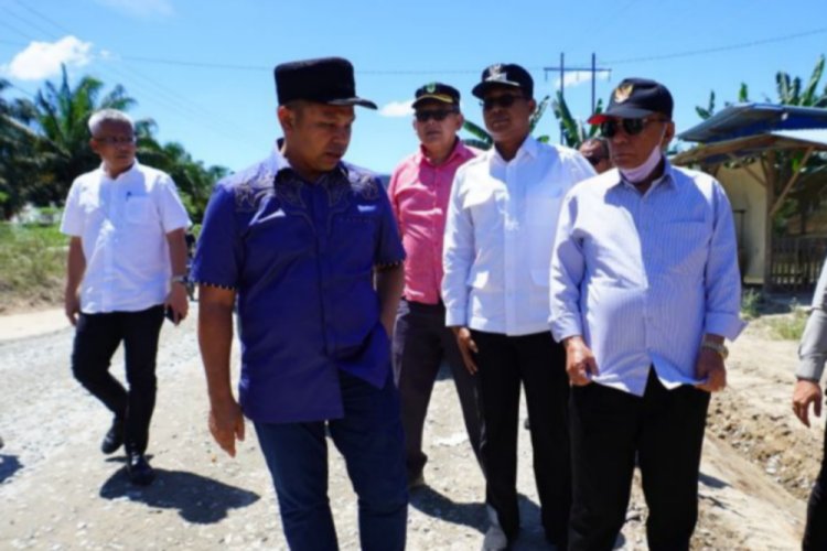 Gubernur Riau Tindak Cepat Debu Jalan Manggala Sempurna