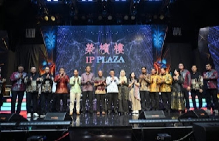 Artis Internasional Meriahkan Bakar Tongkang 2025 di Bagansiapiapi