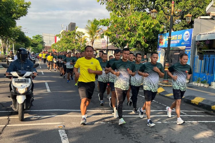 Korem 081/DSJ Gaungkan Semangat TNI AD di Pagi Kota Madiun
