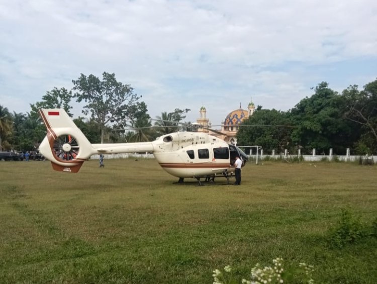 Menteri Pariwisata Resmi Buka Pacu Jalur 2025 di Tepian Narosa Teluk Kuantan