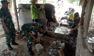 Babinsa Gotong Royong Bantu Warga, Kali Ini Fokus Bangun Fondasi Rumah di Dusun Banaran