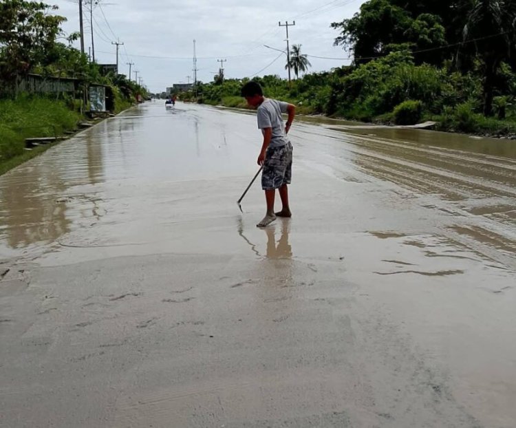 Warga Bagan Barat & Bagan Hulu Desak Pemkab Rohil Bangun Pintu Air Atasi Banjir Rob