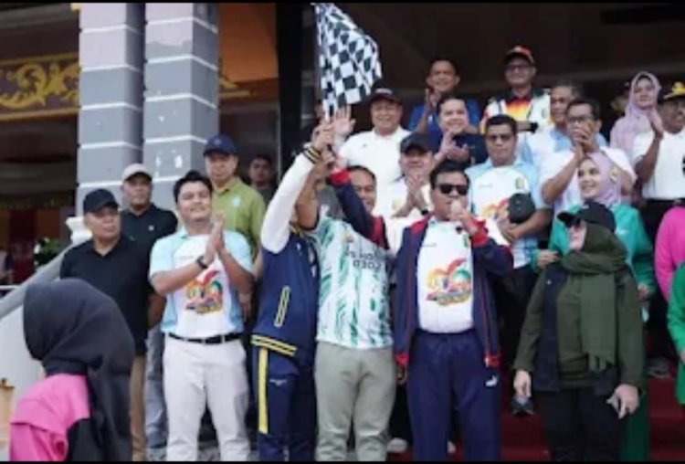 Gerak Jalan Santai Meriahkan HUT Kuansing ke-26