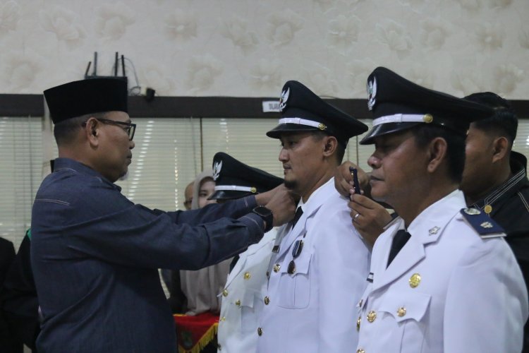 Bupati Inhil Lantik 19 Pejabat Baru, Tekankan Kinerja dan Integritas ASN