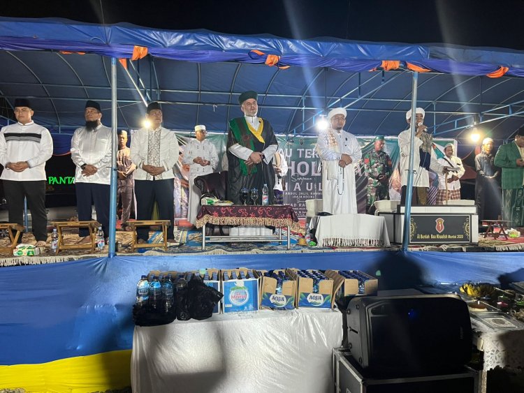 Pulau Terubuk Bersholawat Peringati Haul Raja Kecik