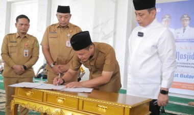 Wali Kota Agung Nugroho Resmikan Masjid Al Kastoeri di Rumbai Barat