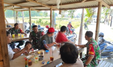 Babinsa Kroyo Perkuat Silaturahmi dan Keamanan Warga Lewat Ngopi Bareng