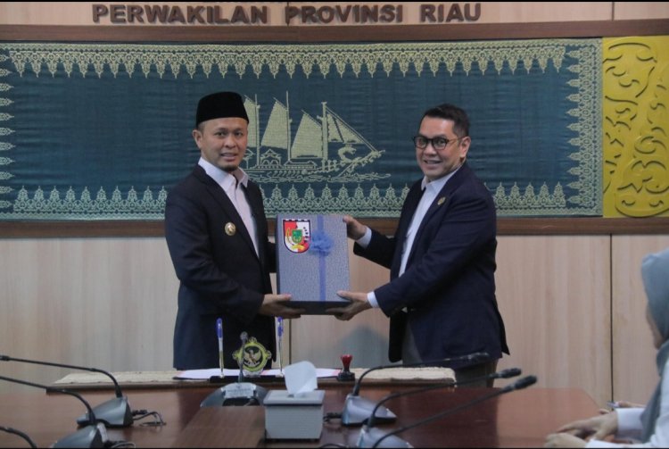 Pemko Pekanbaru Serahkan LKPD 2025 ke BPK, Target WTP Kembali