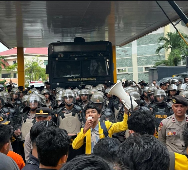 Mahasiswa Pekanbaru Soroti Dugaan Jual Beli Lowongan Kerja di PT ESI, Ultimatum 4x24 Jam Dilayangkan