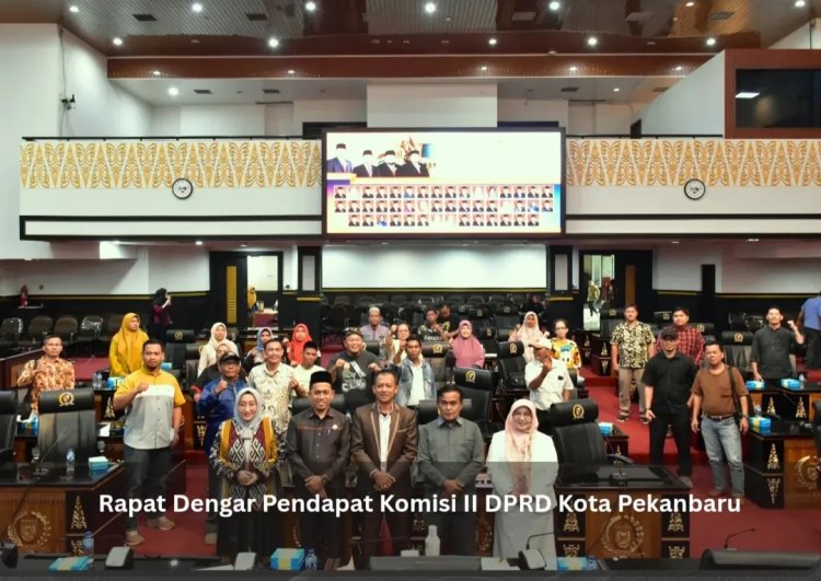 Komisi II DPRD Pekanbaru Cari Solusi Polemik STHPB Pedagang Pasar Kodim