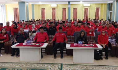 PDI Perjuangan Optimistis Pertahankan Pimpinan DPRD Kepulauan Meranti, Zukri Misran Tekankan Soliditas Kader