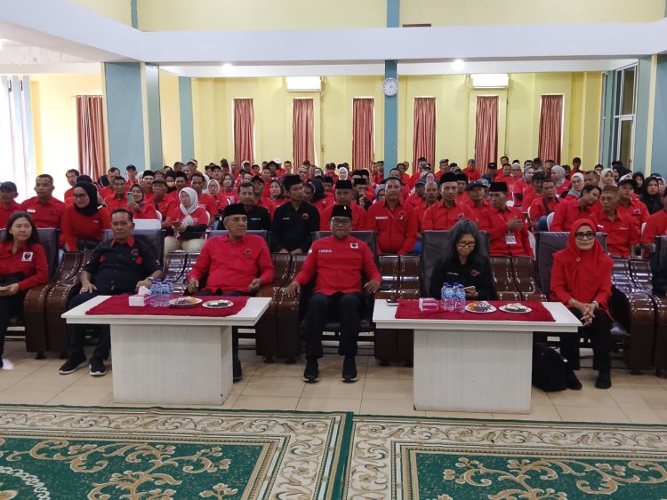 PDI Perjuangan Optimistis Pertahankan Pimpinan DPRD Kepulauan Meranti, Zukri Misran Tekankan Soliditas Kader
