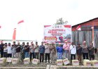 Polda Riau Tanam 810 Mangrove dan Salurkan Bantuan di Sinaboi