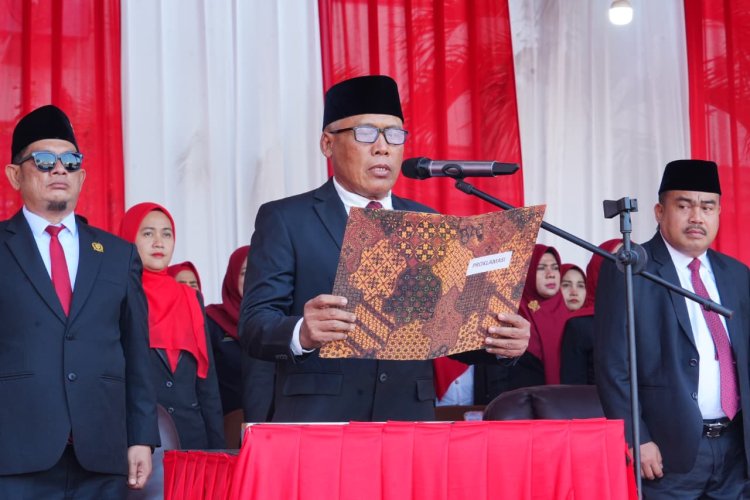 Ketua DPRD Bengkalis Bacakan Proklamasi HUT ke-81 RI